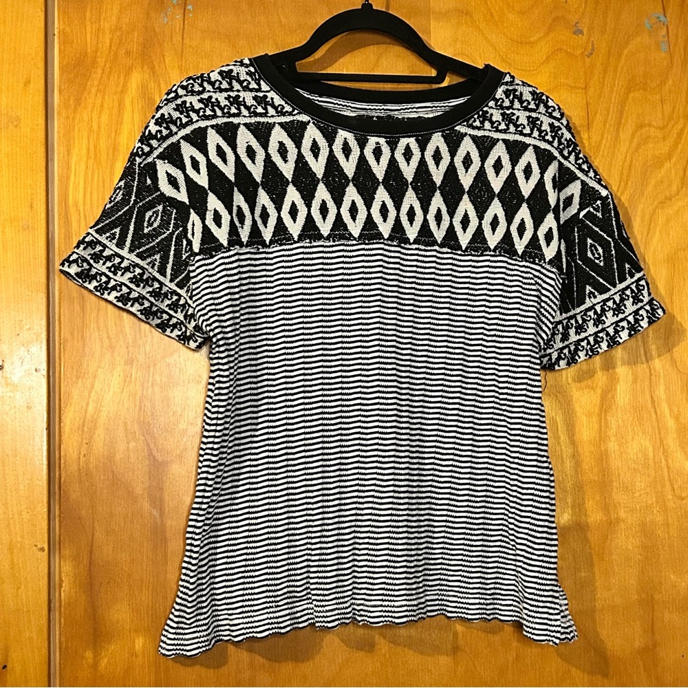 We The Free Black and White Graphic Tee Relaxed Short Sleeve